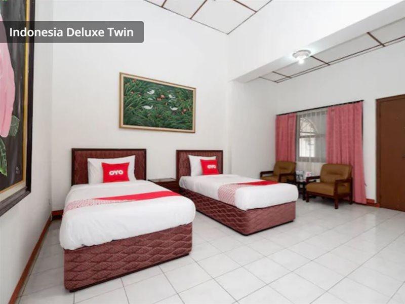 Super Oyo Capital O 1644 Hotel Griya Kencana Solo Exterior foto
